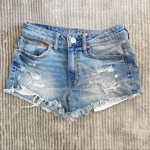 American Eagle distressed shorts size 4